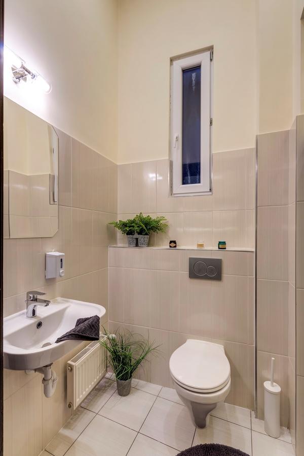 Real Apartments Klauzal Budapest Eksteriør bilde