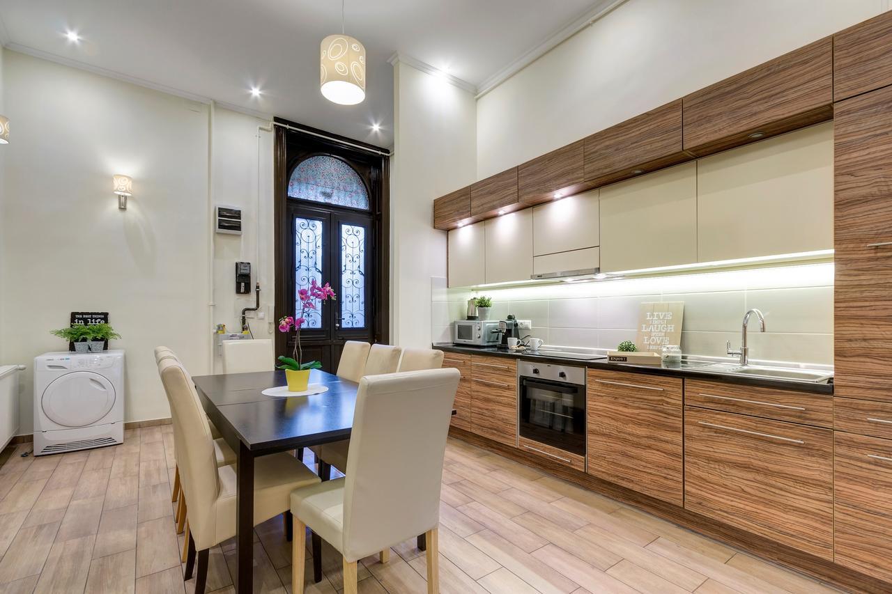 Real Apartments Klauzal Budapest Eksteriør bilde