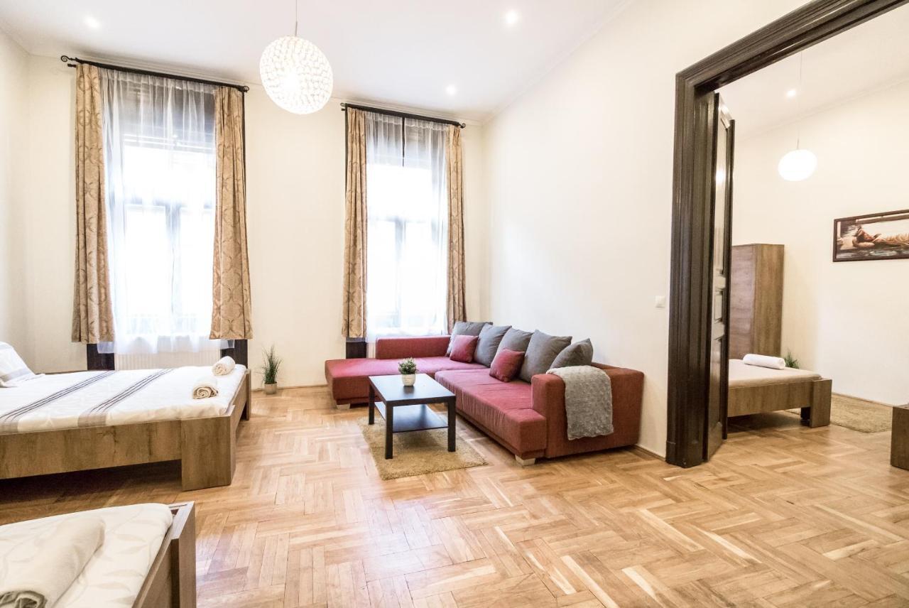 Real Apartments Klauzal Budapest Eksteriør bilde