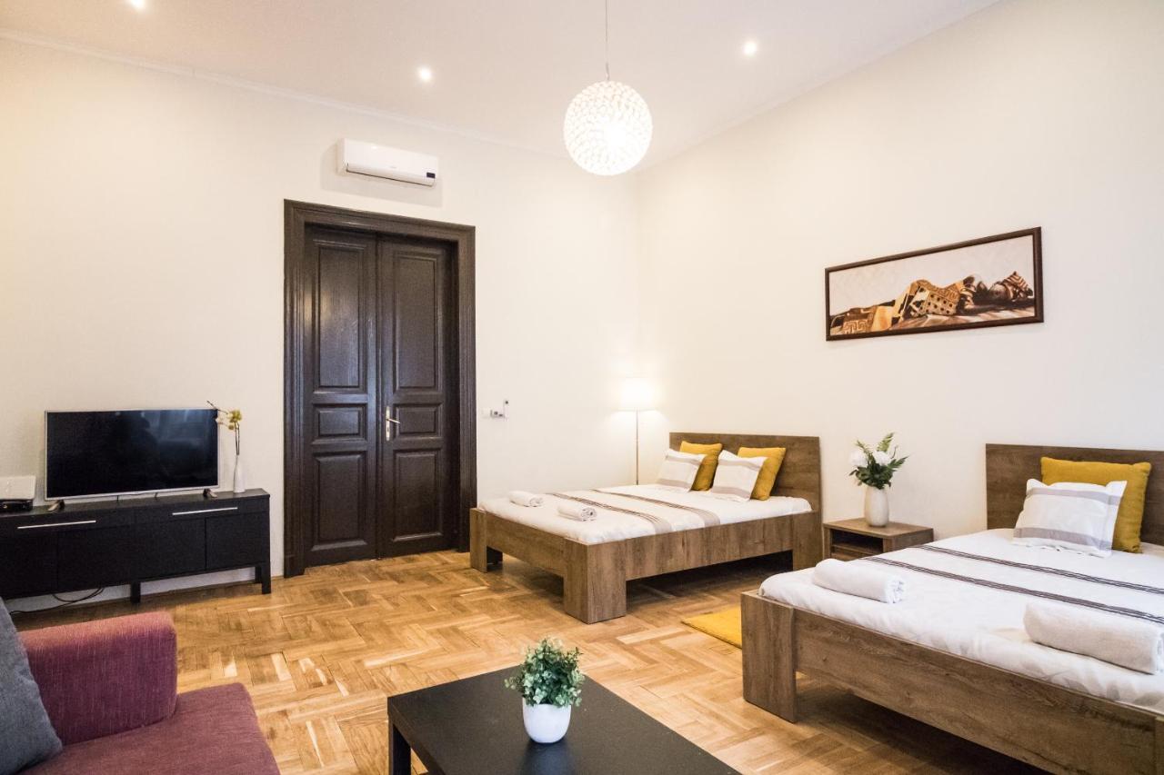 Real Apartments Klauzal Budapest Eksteriør bilde