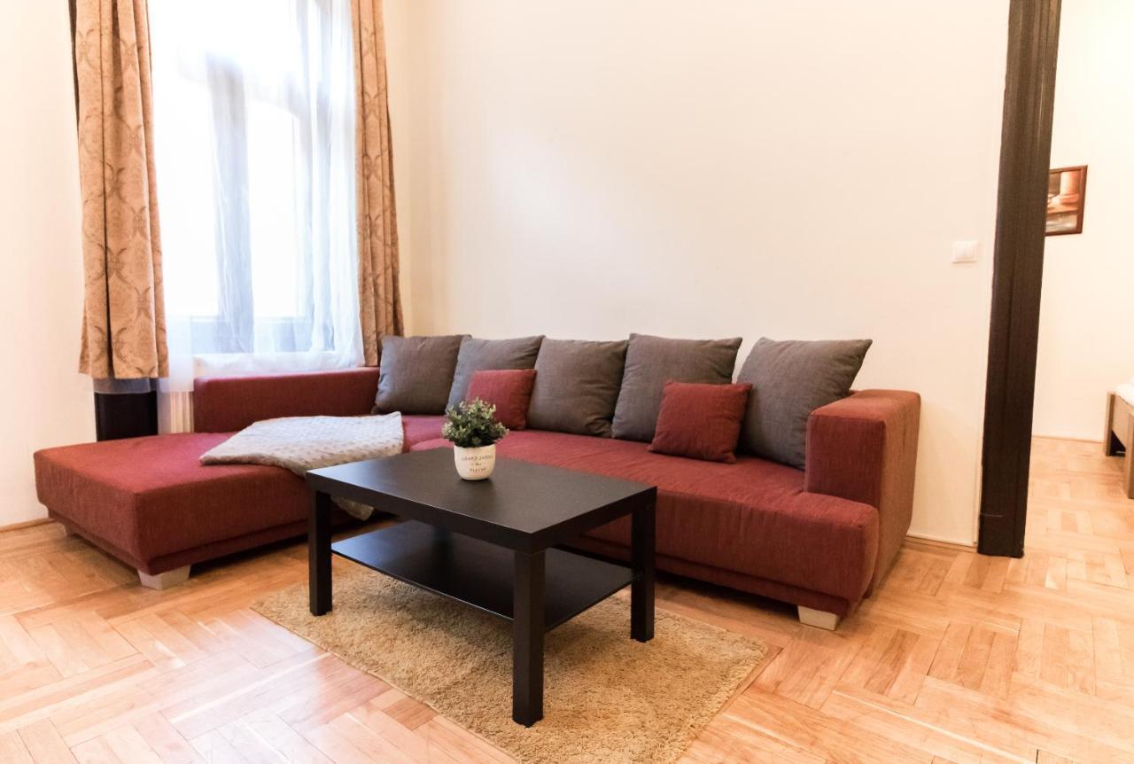 Real Apartments Klauzal Budapest Eksteriør bilde